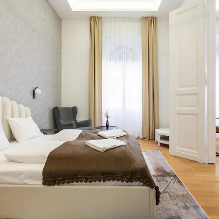 Crystal Cove 2-bdr * Budapest