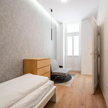 Crystal Cove 2-bdr Lejlighed *